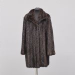 545358 Mink coat